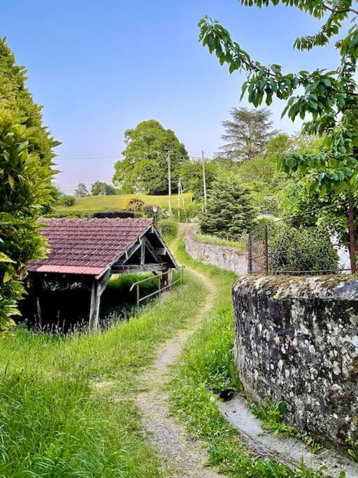 Ferienwohnung Les Maisons D'Aure: Le Studio Putanges Exterior foto